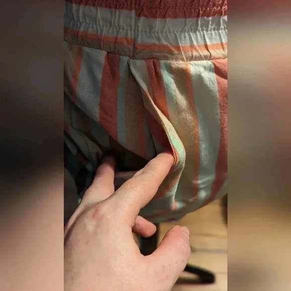 Apt. 9 Women's Lounge XL Pink And White Shorts (EUC) - Picture 5 of 11